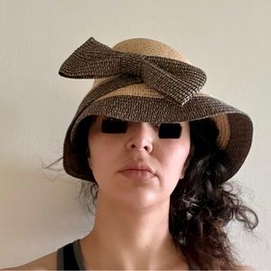 Short brim sun hat
